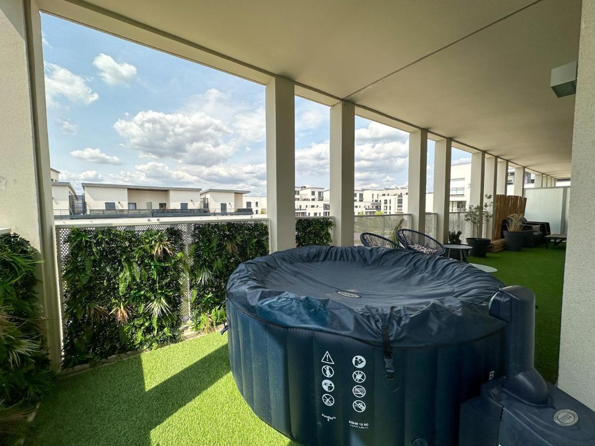 Апартаменти Loggia Dream Jacuzzi Монтеврен Екстер'єр фото